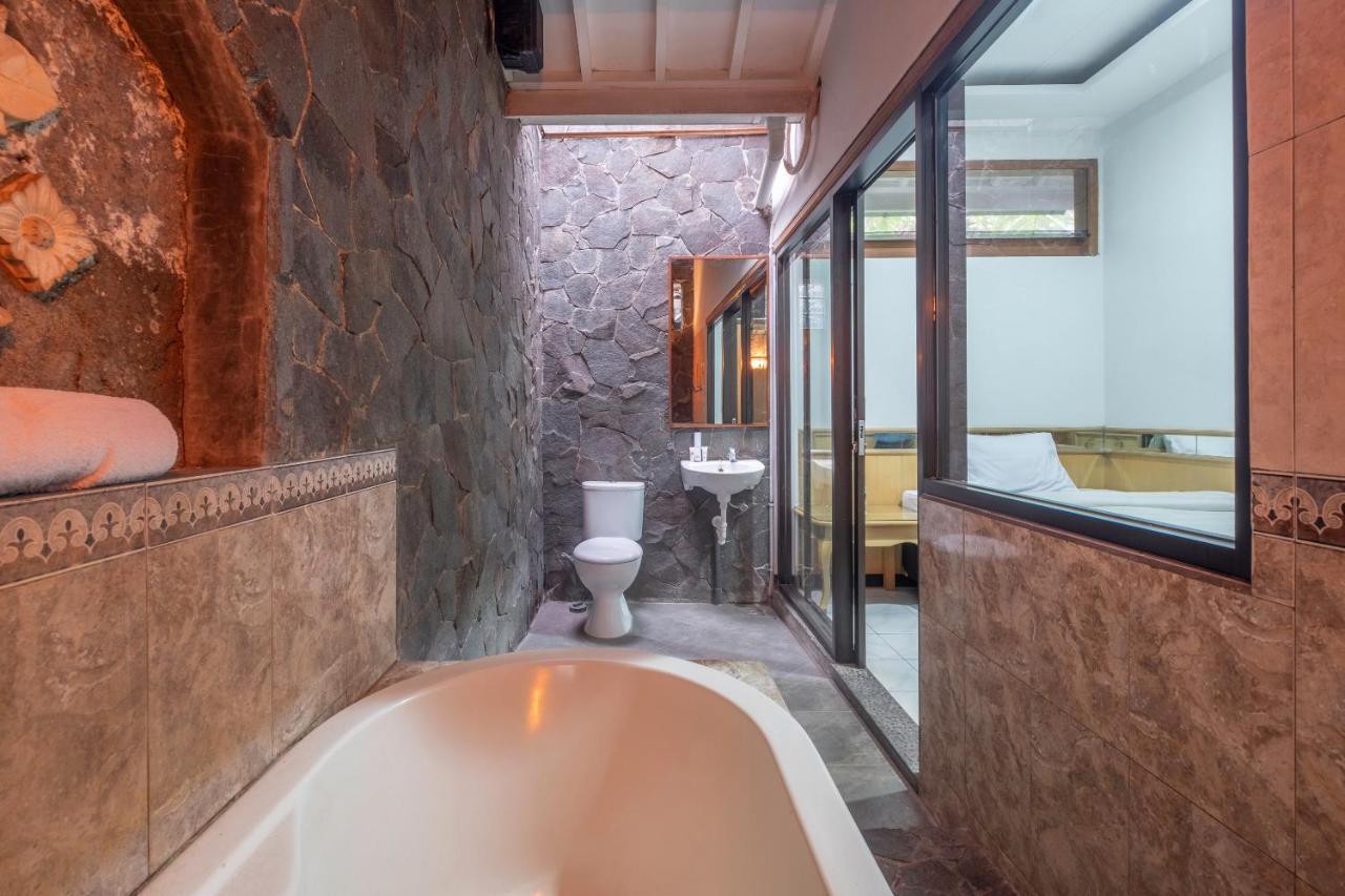 Imelda Residence Setrasari Redpartner Bandung Exterior photo